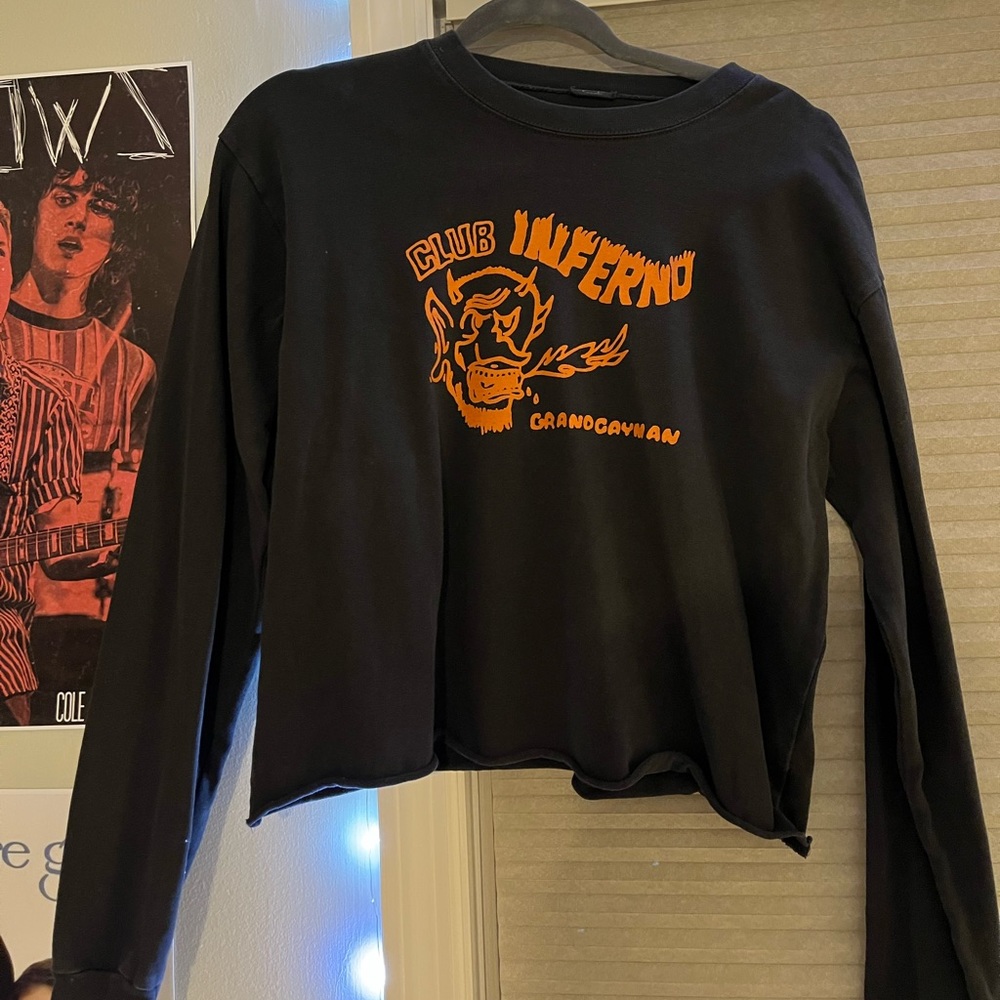 brandy melville club inferno top🧡